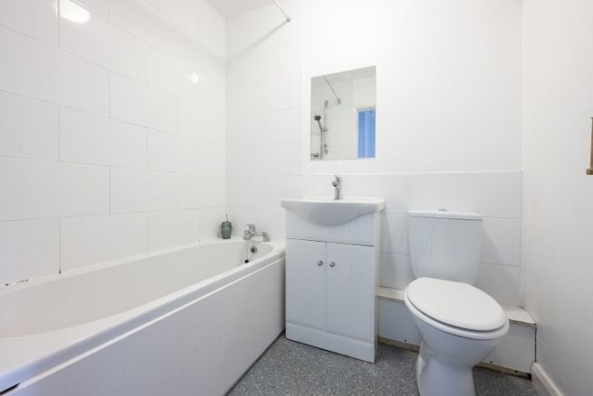 15 Blue Ball Lane, Halesowen, West Midlands
